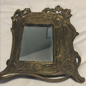 Antique-Style Gold Mirror Frame